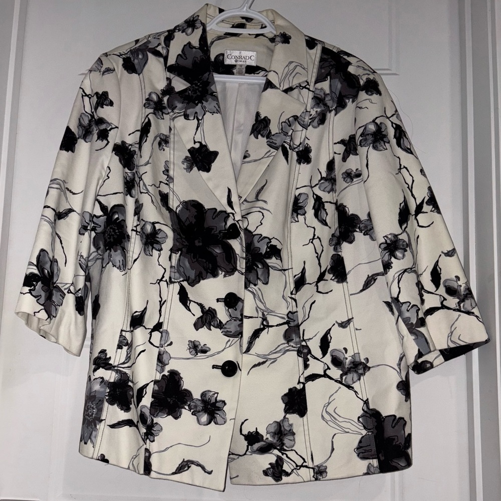 Conrad C Collection Women’s floral lined blazer size 18